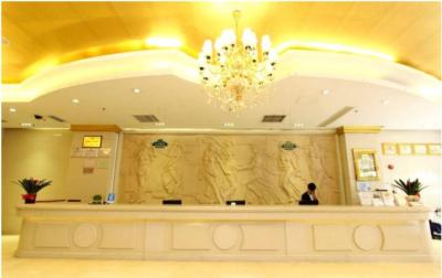 وینا هتل شنزهن باان چوانجی راد