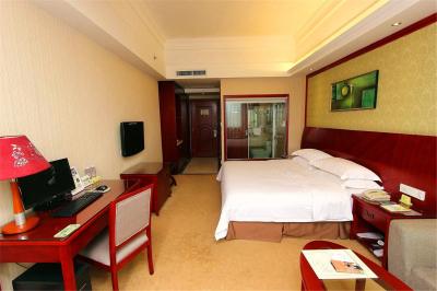 وینا هتل شنزهن باان چوانجی راد