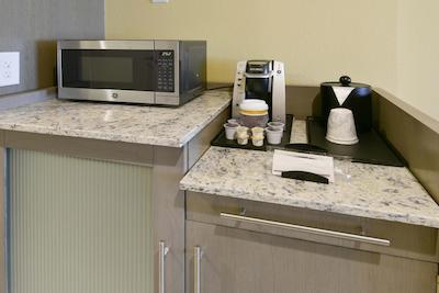 هیلتون گاردن این رالای/کرابتری والی