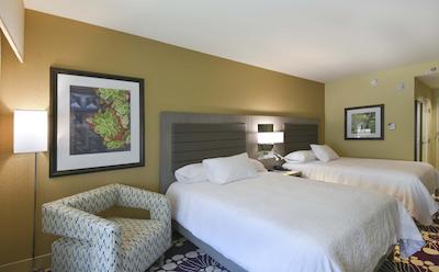 هیلتون گاردن این رالای/کرابتری والی