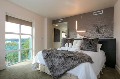 هیلتون گاردن این رالای/کرابتری والی