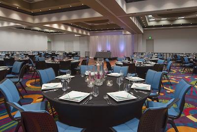 هیلتون گاردن این رالای/کرابتری والی