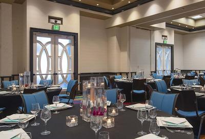 هیلتون گاردن این رالای/کرابتری والی