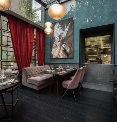 فیفتی هوس لوکسوری هتل میلان