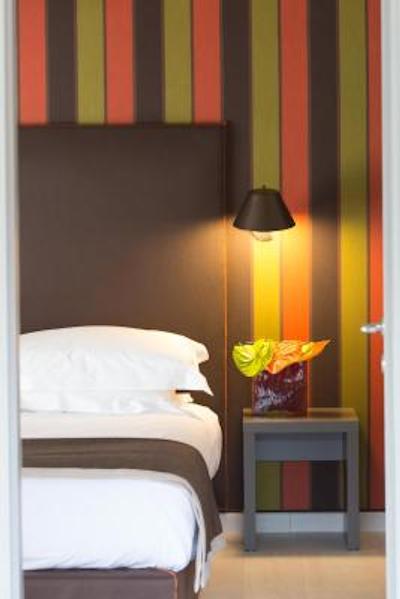 فیفتی هوس لوکسوری هتل میلان