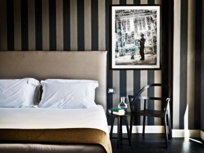 فیفتی هوس لوکسوری هتل میلان