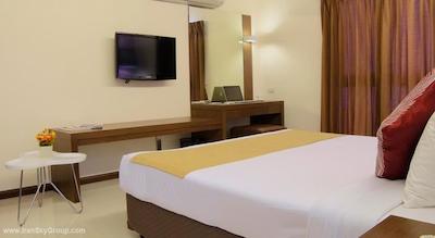 گرند آلپین هتل