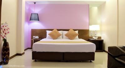 گرند آلپین هتل