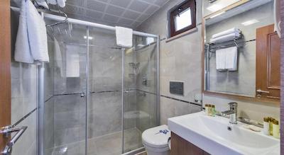 بیزانتیوم کامفورت هتل