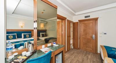 بیزانتیوم کامفورت هتل