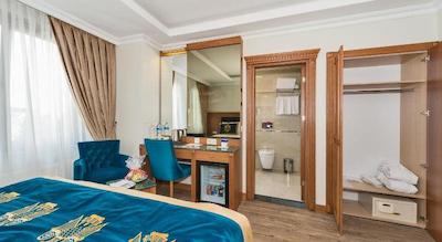 بیزانتیوم کامفورت هتل