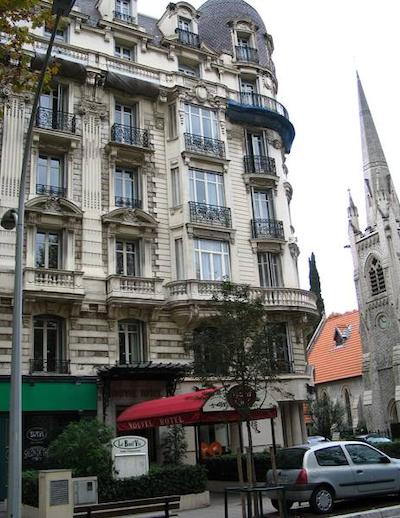 لا ویلا نیس ویکتر هوگو