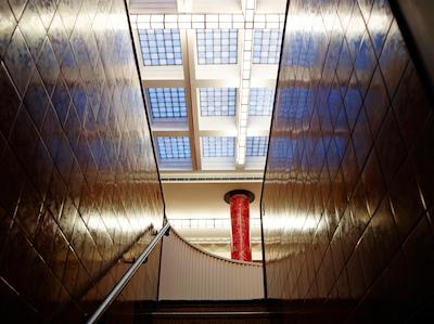 پریموز هتل اسیدنی