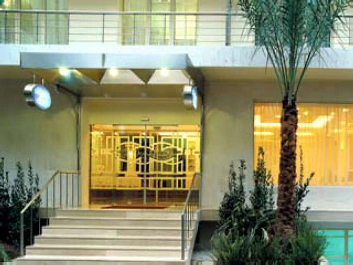 هالیدی سوئیتس