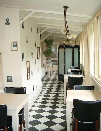 پیلوز انا وان دن وندل امستردام