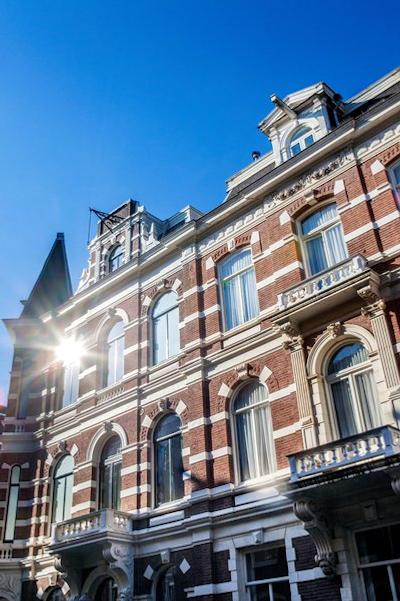 پیلوز انا وان دن وندل امستردام