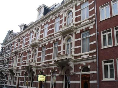 پیلوز انا وان دن وندل امستردام