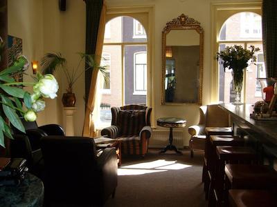 پیلوز انا وان دن وندل امستردام