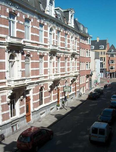 پیلوز انا وان دن وندل امستردام