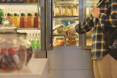 هیات پلاس شنزهن آیرپرت