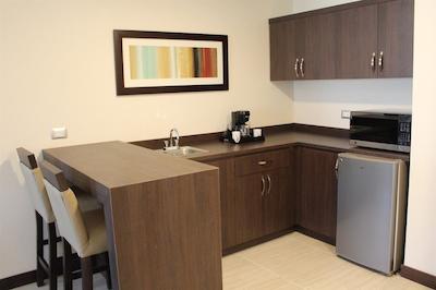 بست وسترن کومبرز این جوونتود