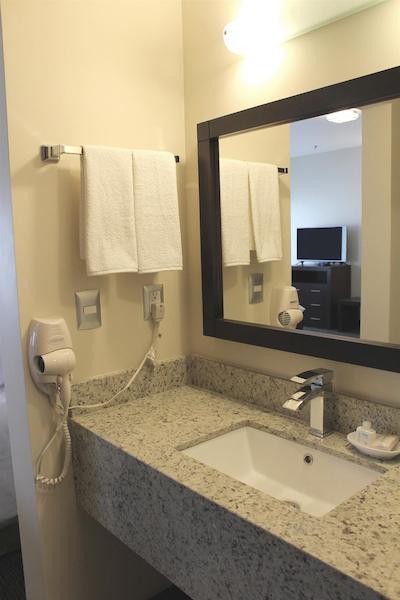 بست وسترن کومبرز این جوونتود