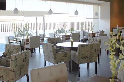 بست وسترن کومبرز این جوونتود