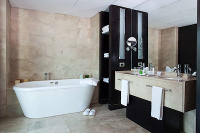 نه کالکشن بونز آیرز سنترو هیستریکو