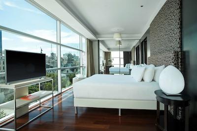 نه کالکشن بونز آیرز سنترو هیستریکو