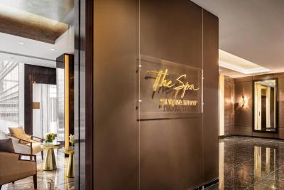 ترومپ اینترنیشنال هتل اند تور وانکوور