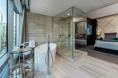 ترومپ اینترنیشنال هتل اند تور وانکوور