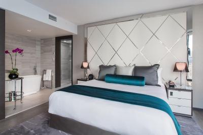 ترومپ اینترنیشنال هتل اند تور وانکوور