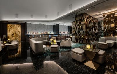 ترومپ اینترنیشنال هتل اند تور وانکوور