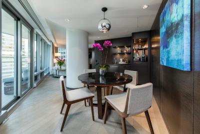 ترومپ اینترنیشنال هتل اند تور وانکوور