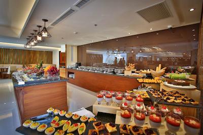 بست وسترن پلاس د ایویوال هتل