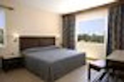 اوانتی هلید ویلیج