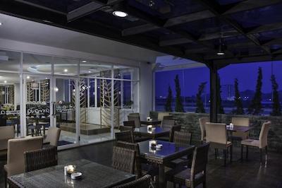 ارناوا بگور هتل