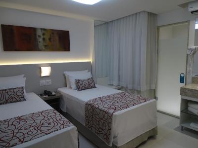 بریستل ایسی پلاس هتل-لاپا ریو