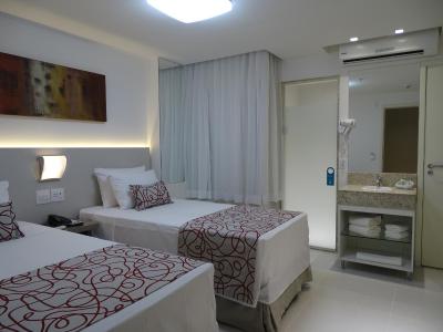 بریستل ایسی پلاس هتل-لاپا ریو