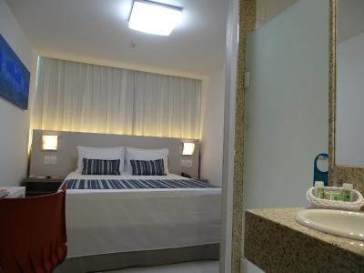 بریستل ایسی پلاس هتل-لاپا ریو