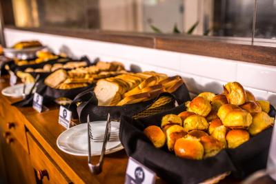 بریستل ایسی پلاس هتل-لاپا ریو