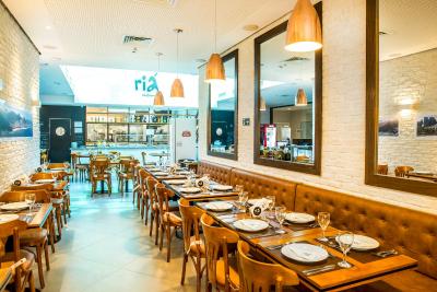 بریستل ایسی پلاس هتل-لاپا ریو