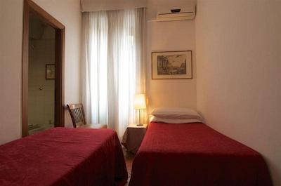 هتل پاندئون اپارتمنت