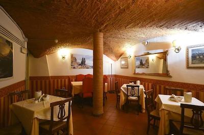 ایل کانال هتل