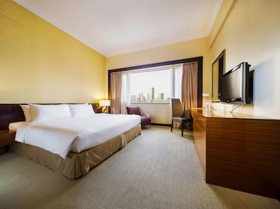 ویلیج هتل بوگیس