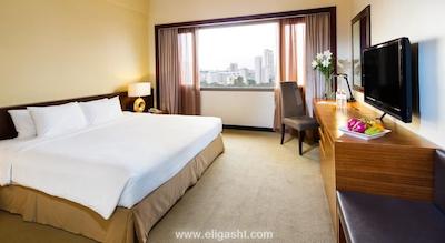 ویلیج هتل بوگیس