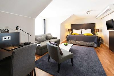 کلارین پلازا