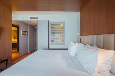 لاگهتو استیلو بارا ریو