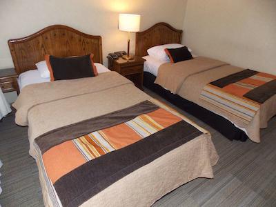 بست وسترن هتل فینیز ترا