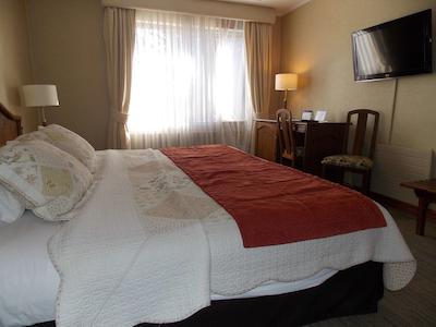 بست وسترن هتل فینیز ترا